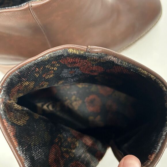 Kork's Boots Booties Size 11 Brown Block Heel New Classic Traditional Preppy - Picture 8 of 9